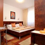 By The Sea Vinisce, Trogir - 11856 Appartement Marina